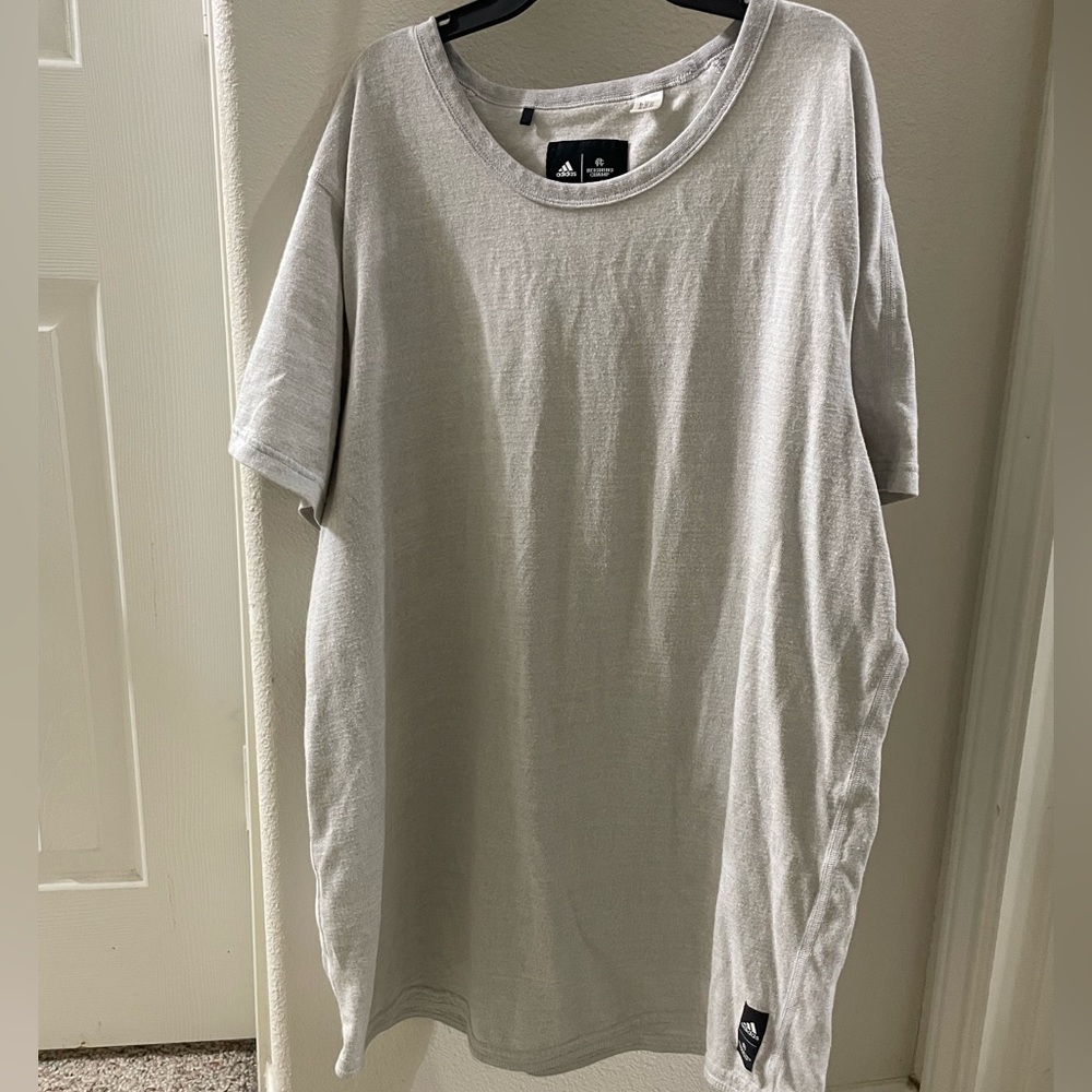 Adidas Light Gray Short Sleeve Tee